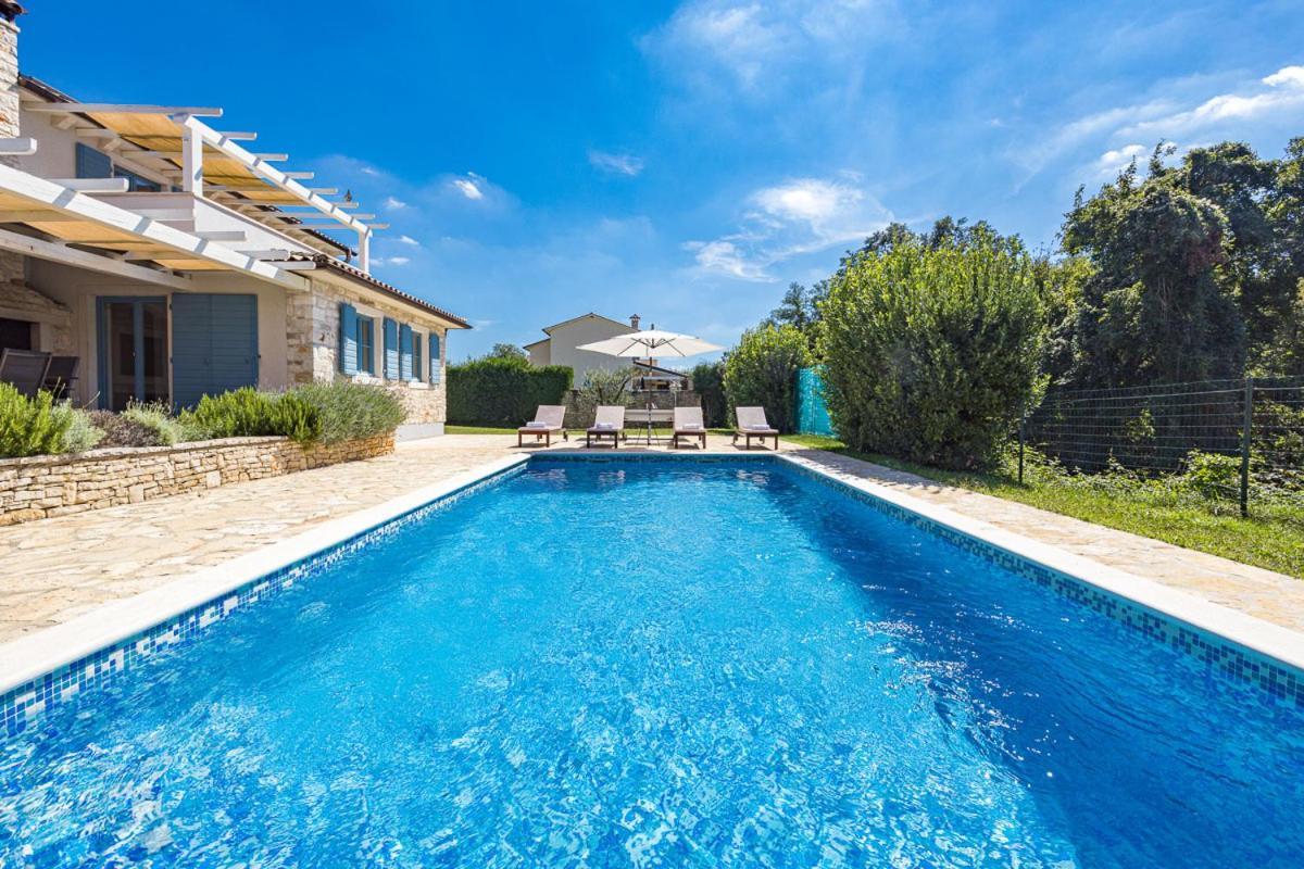 Villas Adagio Rojnići Εξωτερικό φωτογραφία